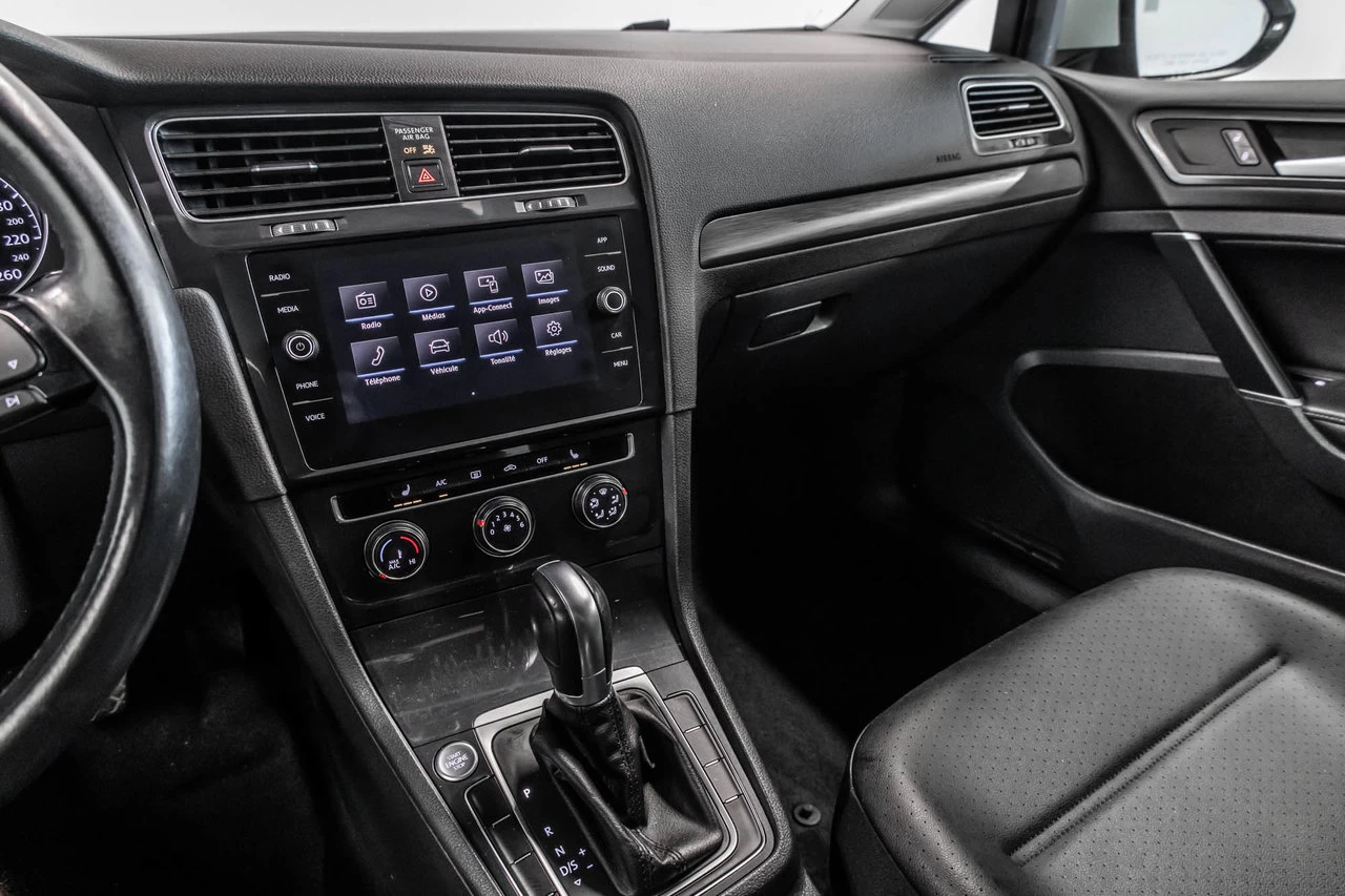 2018 Volkswagen Golf SportWagen Comfortline Main Image