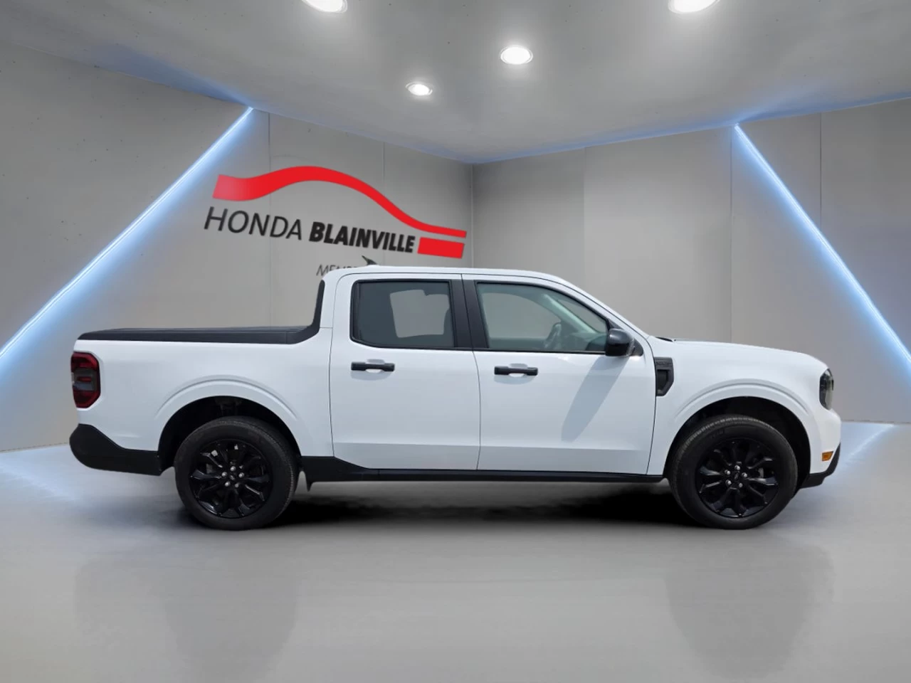 2023 Ford Maverick XLT Advanced AWD SuperCrew Image principale