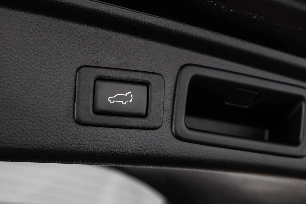 2015 Subaru Forester Touring 4x4 Garantie 1 AN Image principale