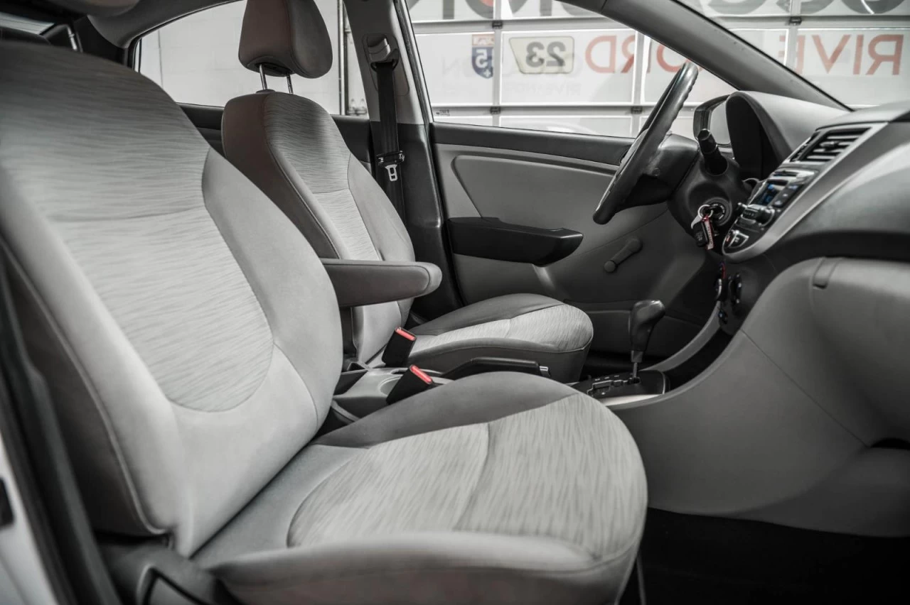2017 Hyundai Accent LE BLUETOOTH+A/C Main Image