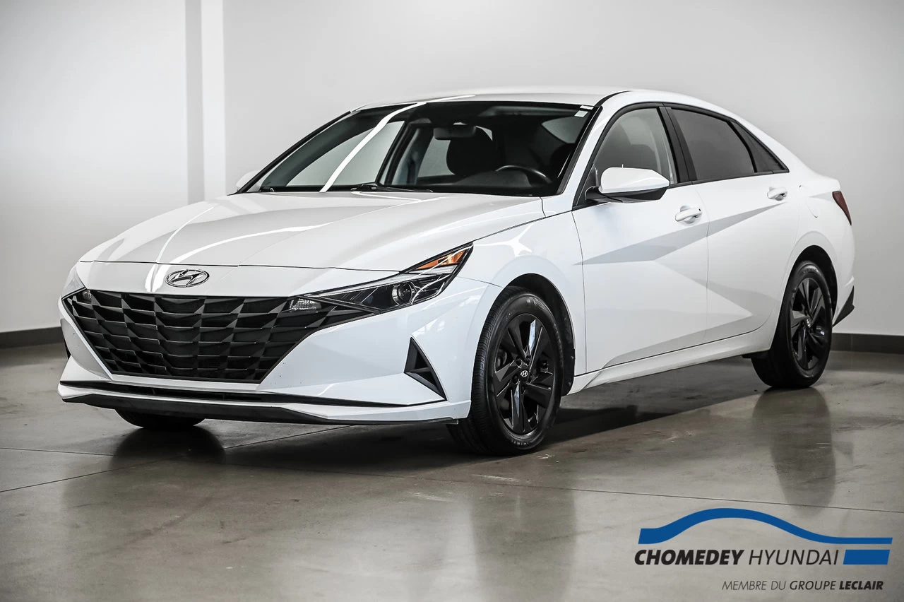2022 Hyundai Elantra Preferred Image principale