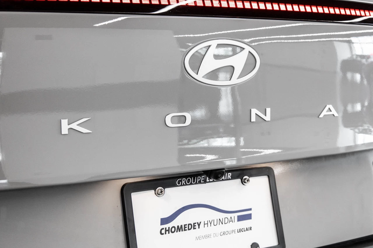 2025 Hyundai Kona Electric Preferred Main Image