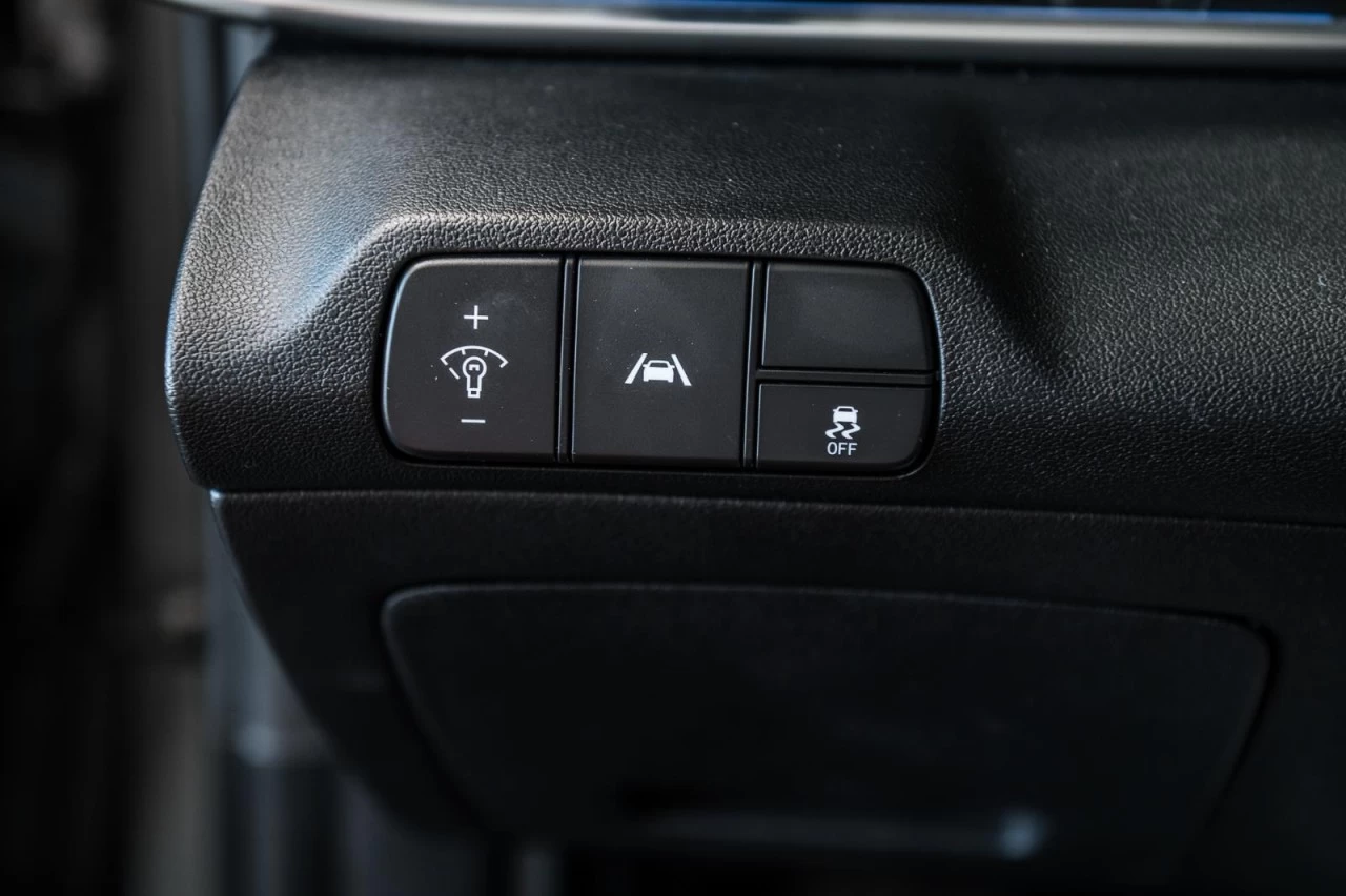 2023 Hyundai Elantra Luxury CUIR+CARPLAY+SIEGES.CHAUFFANTS Main Image