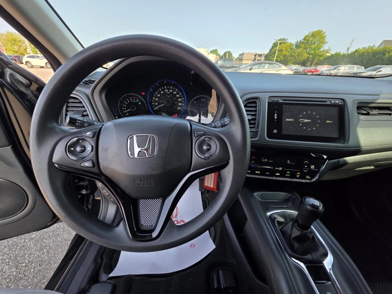 2018 Honda HR-V LX 2WD Manual Main Image