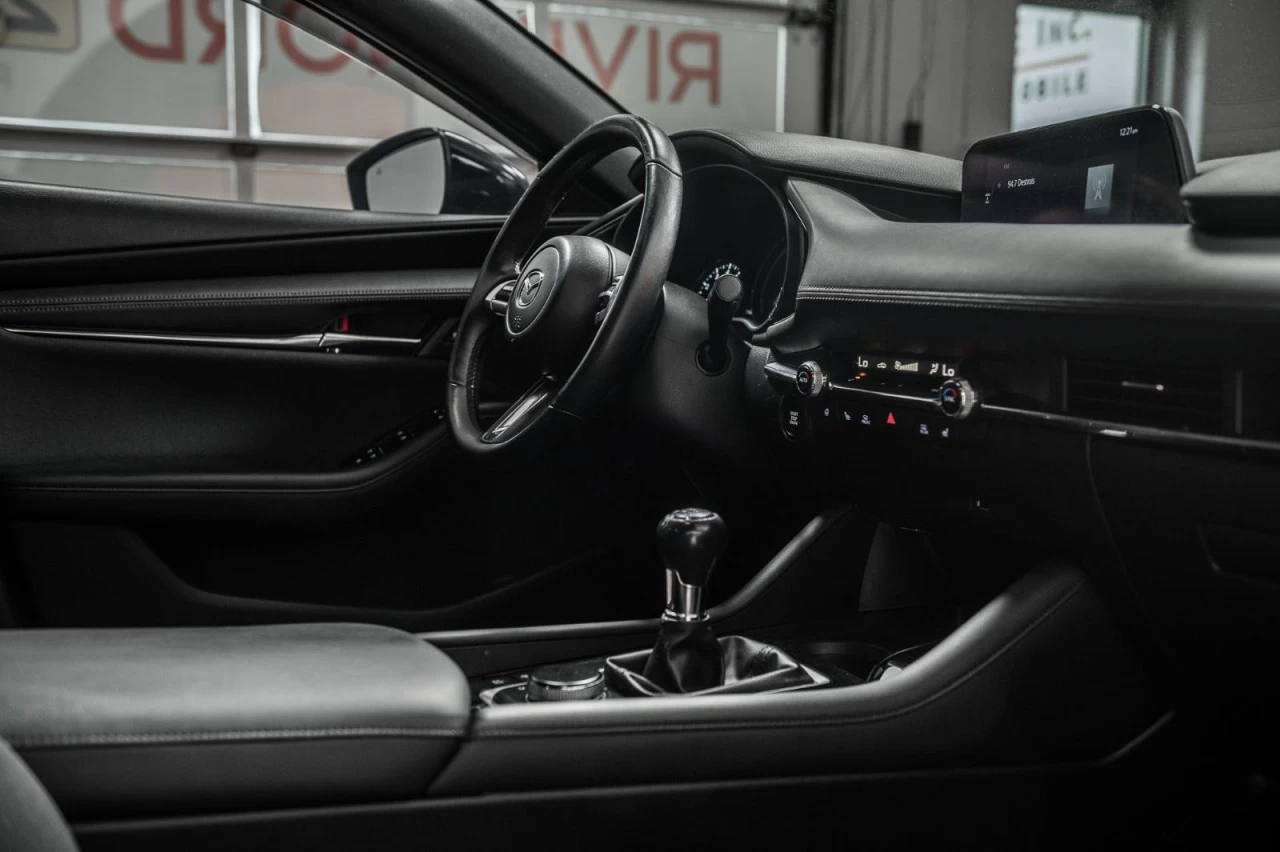 2019 Mazda Mazda3 Sport GS AUBAINE+FINANCEMENT.DISPONIBLE+INSPECTION Main Image