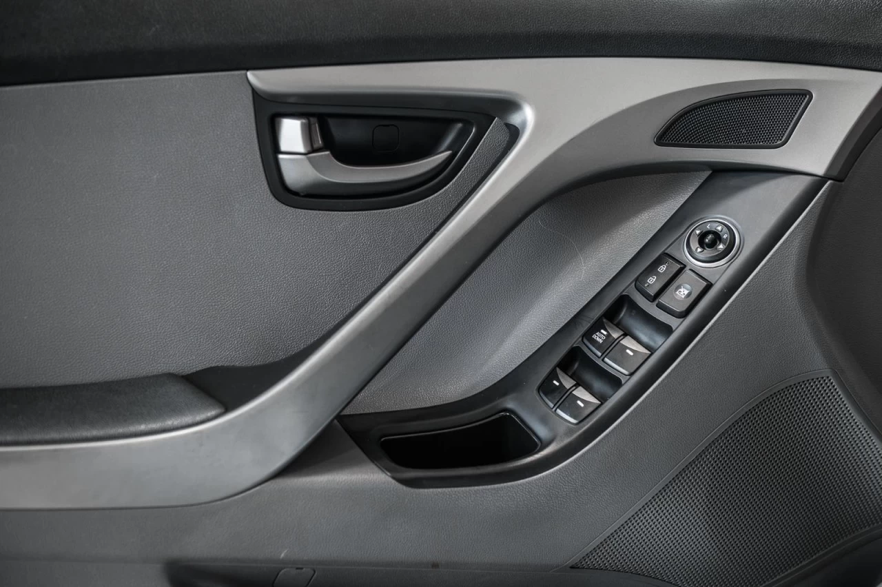 2016 Hyundai Elantra L+ VITRES.ELECTRIQUES+A/C Image principale