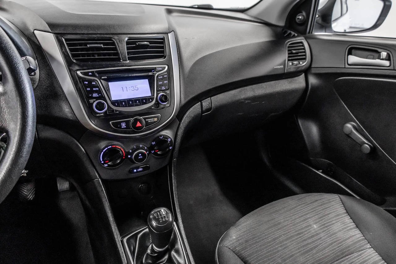 2017 Hyundai Accent L A/c Main Image