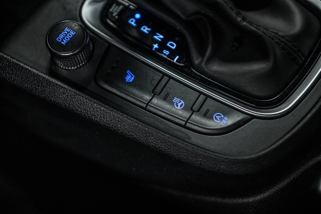 2022 Hyundai Kona Preferred Main Image