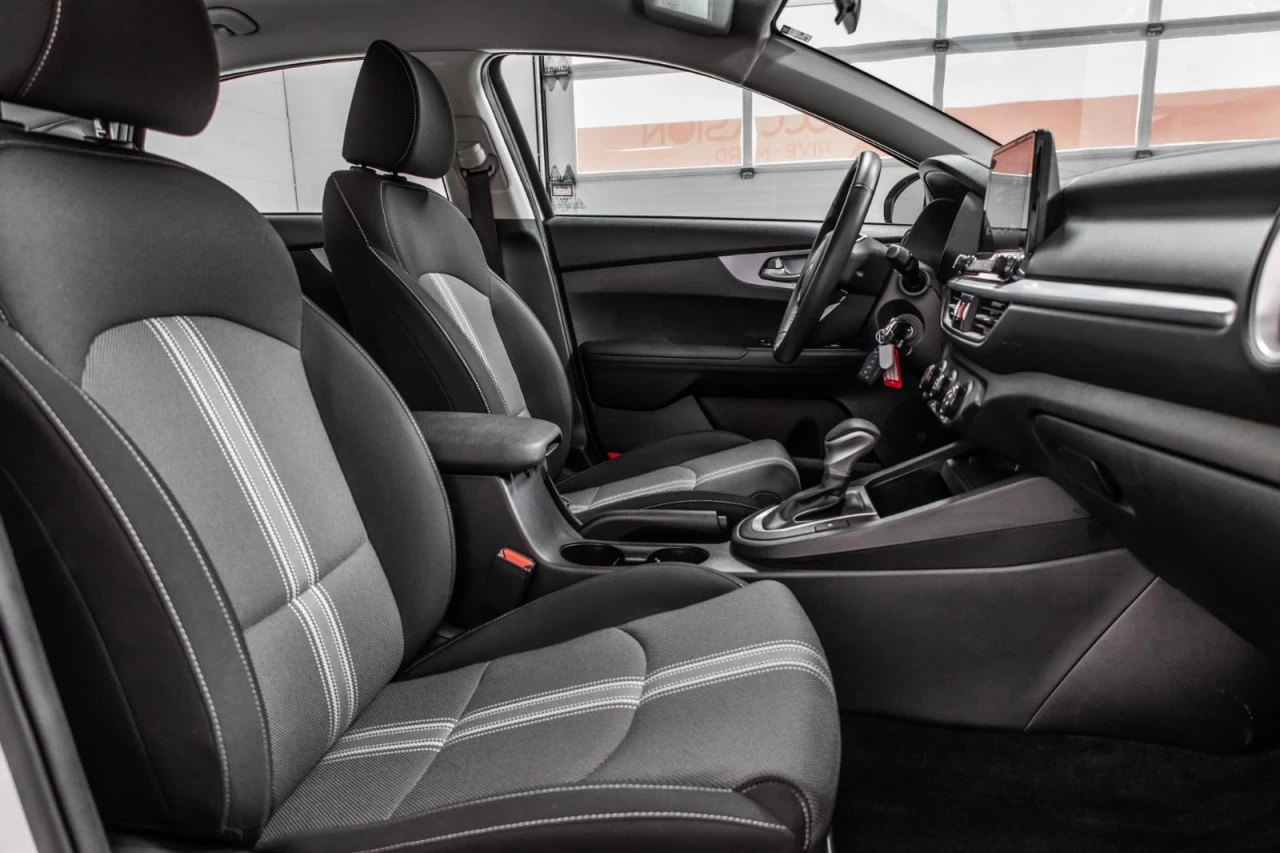 2022 Kia Forte LX SIEGES.CHAUFF+CARPLAY+BLUETOOTH+CAM.RECUL Main Image