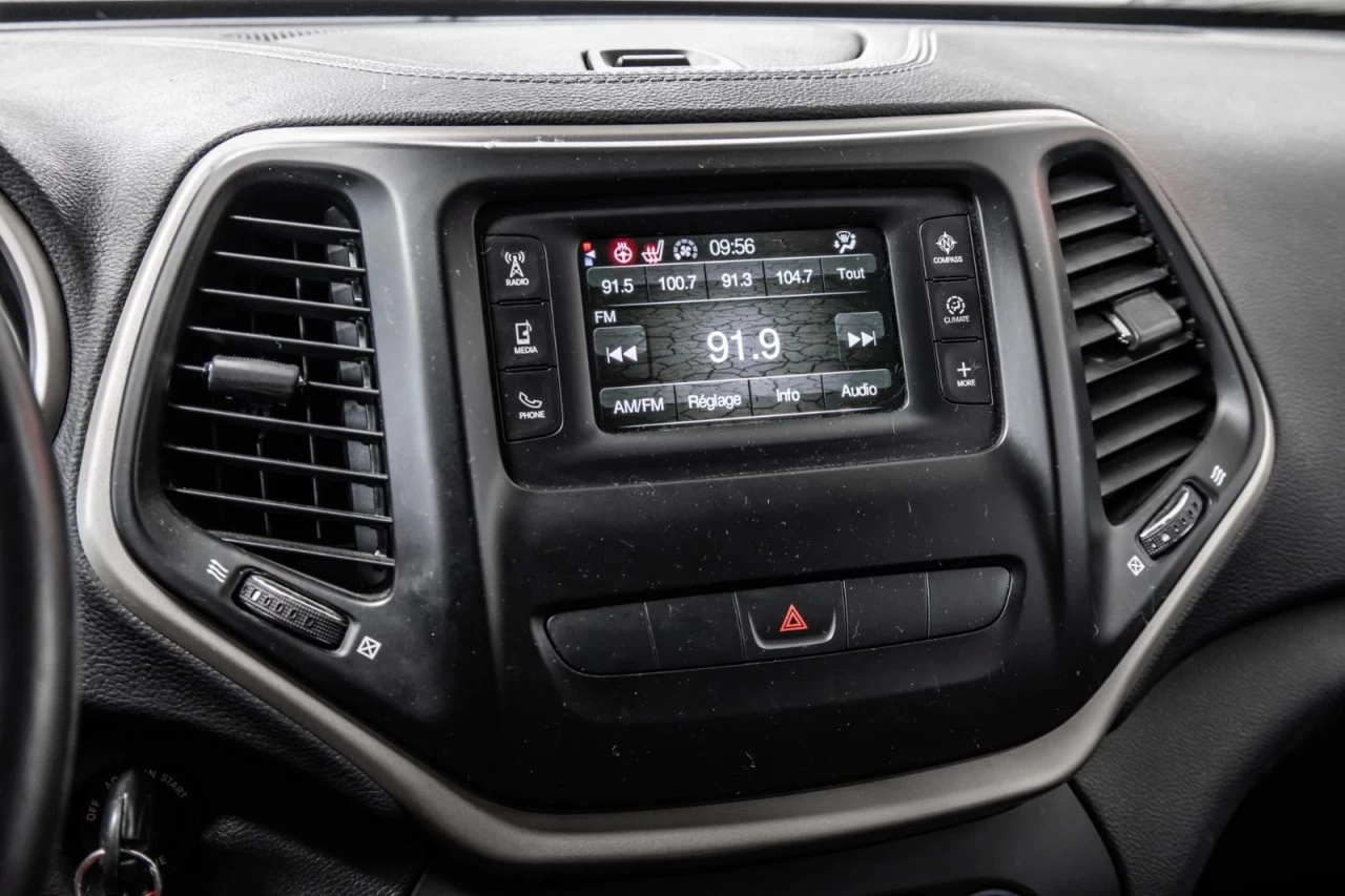 2015 Jeep Cherokee 2x4 Sport Garantie 1 AN Image principale