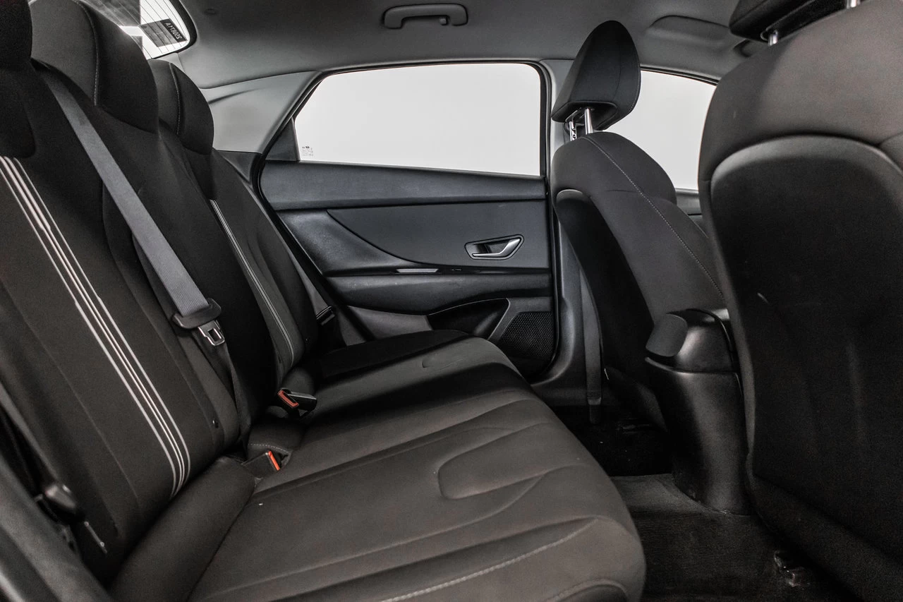 2022 Hyundai Elantra Preferred Image principale