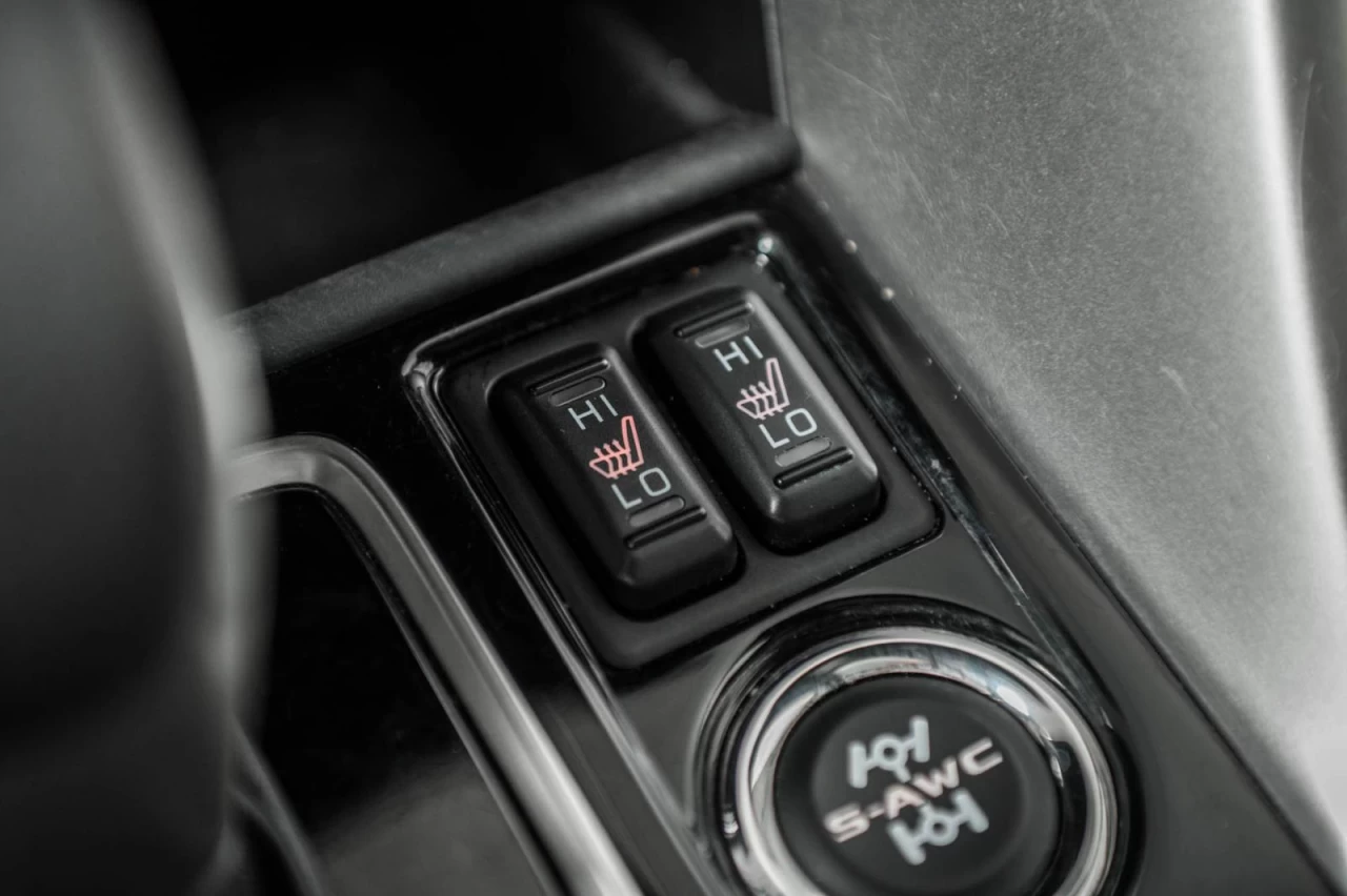 2022 Mitsubishi Eclipse Cross GT AWC+TOIT.PANO+CUIR+VOLANT/SIEGES.CHAUFF Main Image