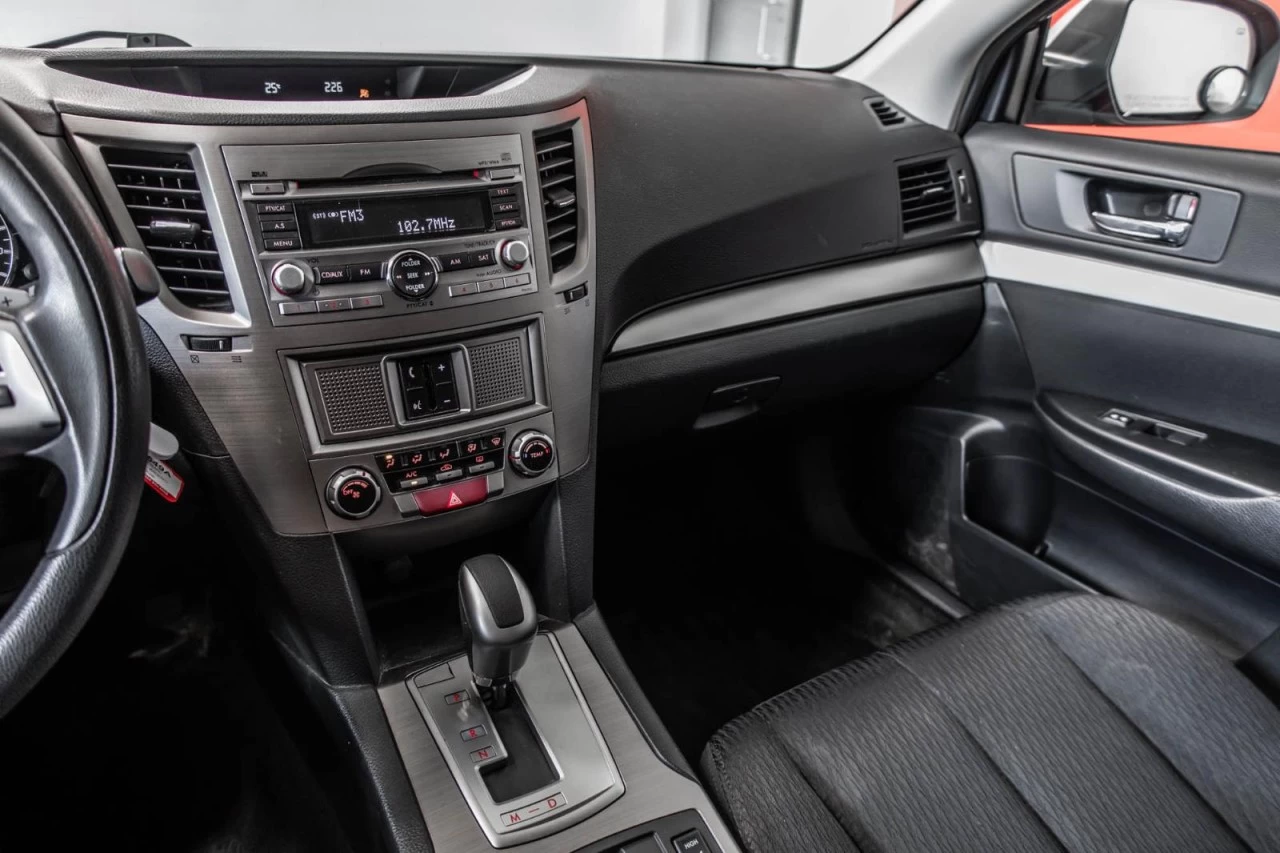 2012 Subaru Outback Automatique -4x4 Image principale