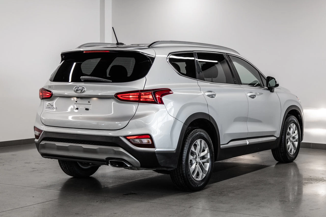 2019 Hyundai Santa Fe Essential Image principale