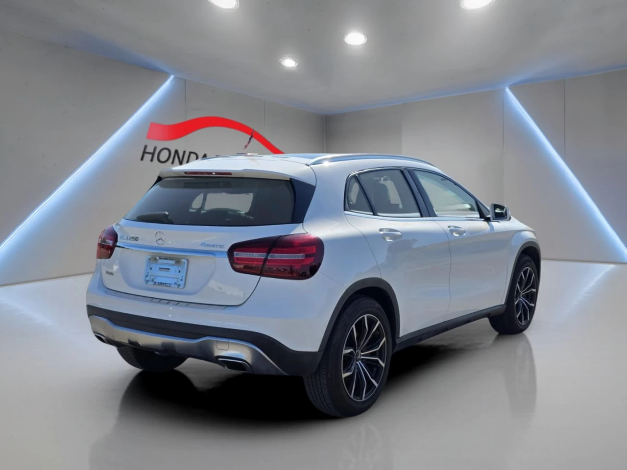 2020 Mercedes-Benz GLA250 GLA 250 4MATIC SUV Main Image
