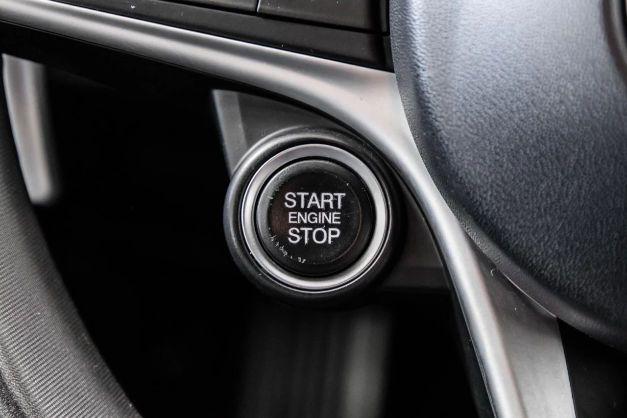 2018 Alfa Romeo Stelvio Ti Sport AWD NAVI+CUIR+TOIT.OUVRANT Main Image