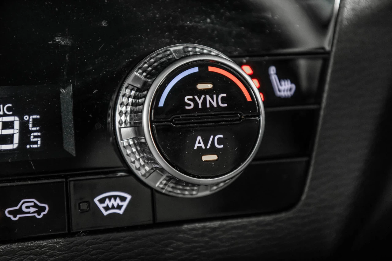 2024 Mitsubishi Outlander Es Awd 7pass Image principale