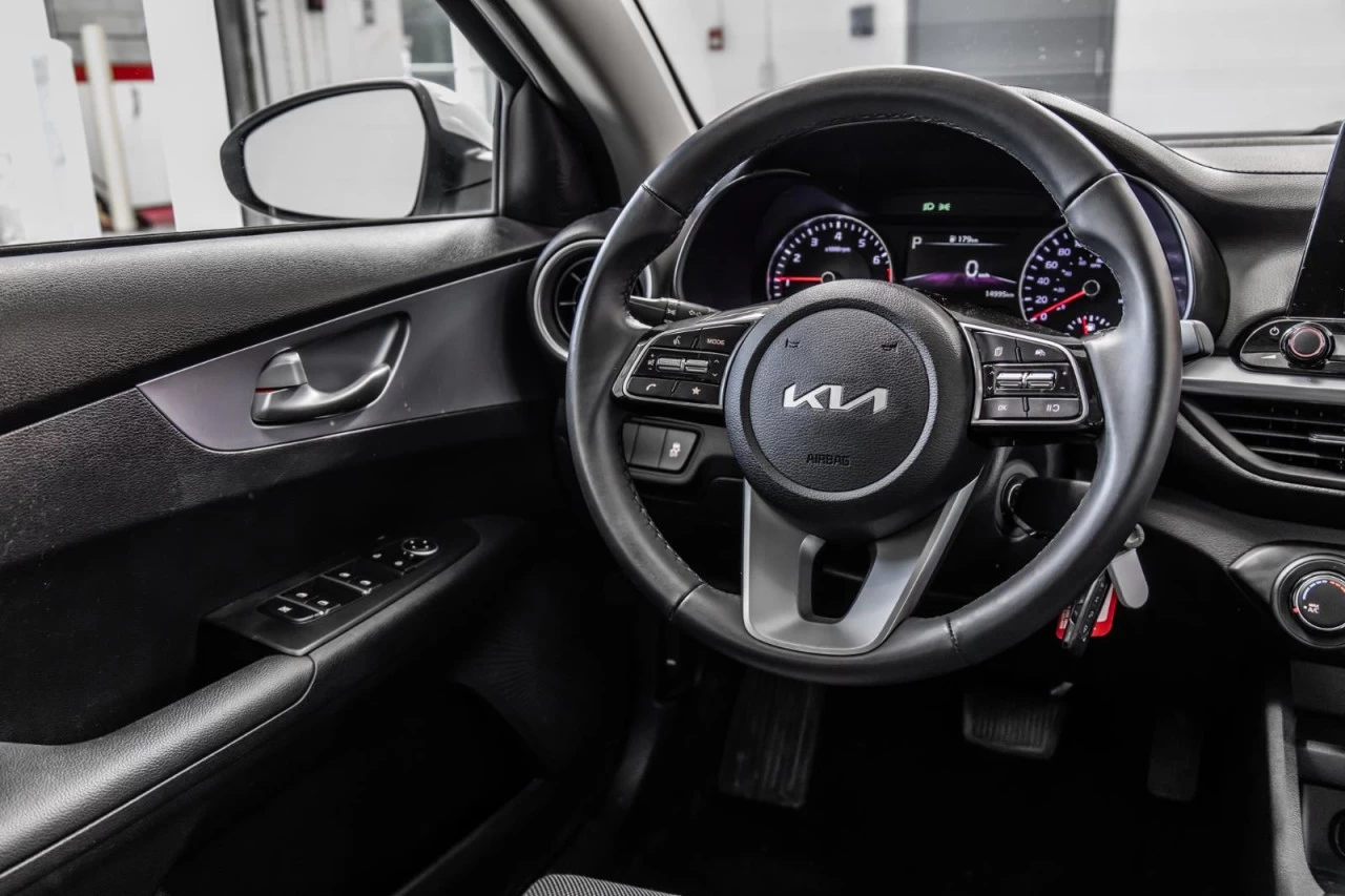2022 Kia Forte LX SIEGES.CHAUFF+CARPLAY+BLUETOOTH+CAM.RECUL Main Image