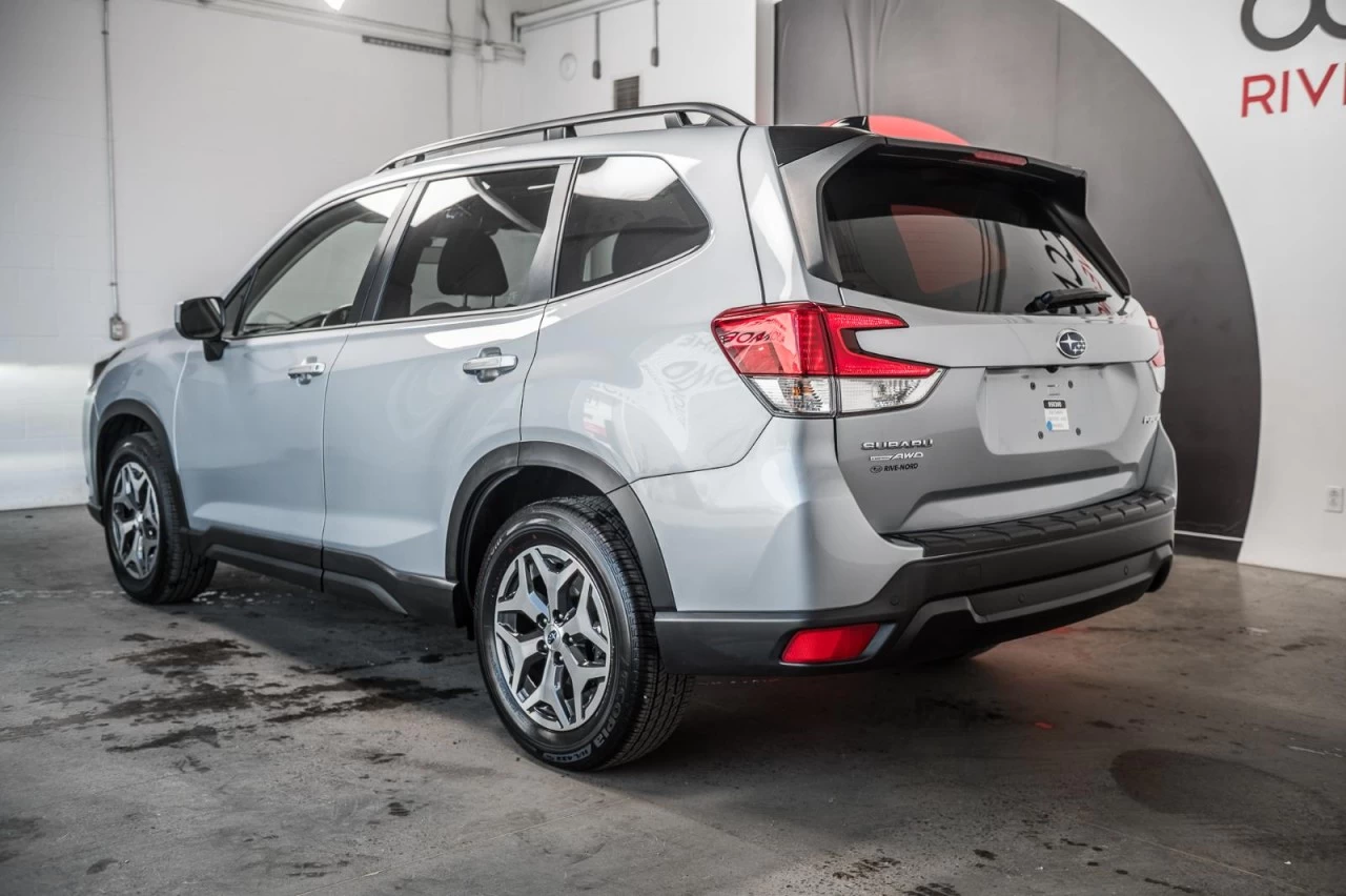 2024 Subaru Forester Touring TOIT.PANO+VOLANT/SIEGES.CHAUFF+CARPLAY Main Image