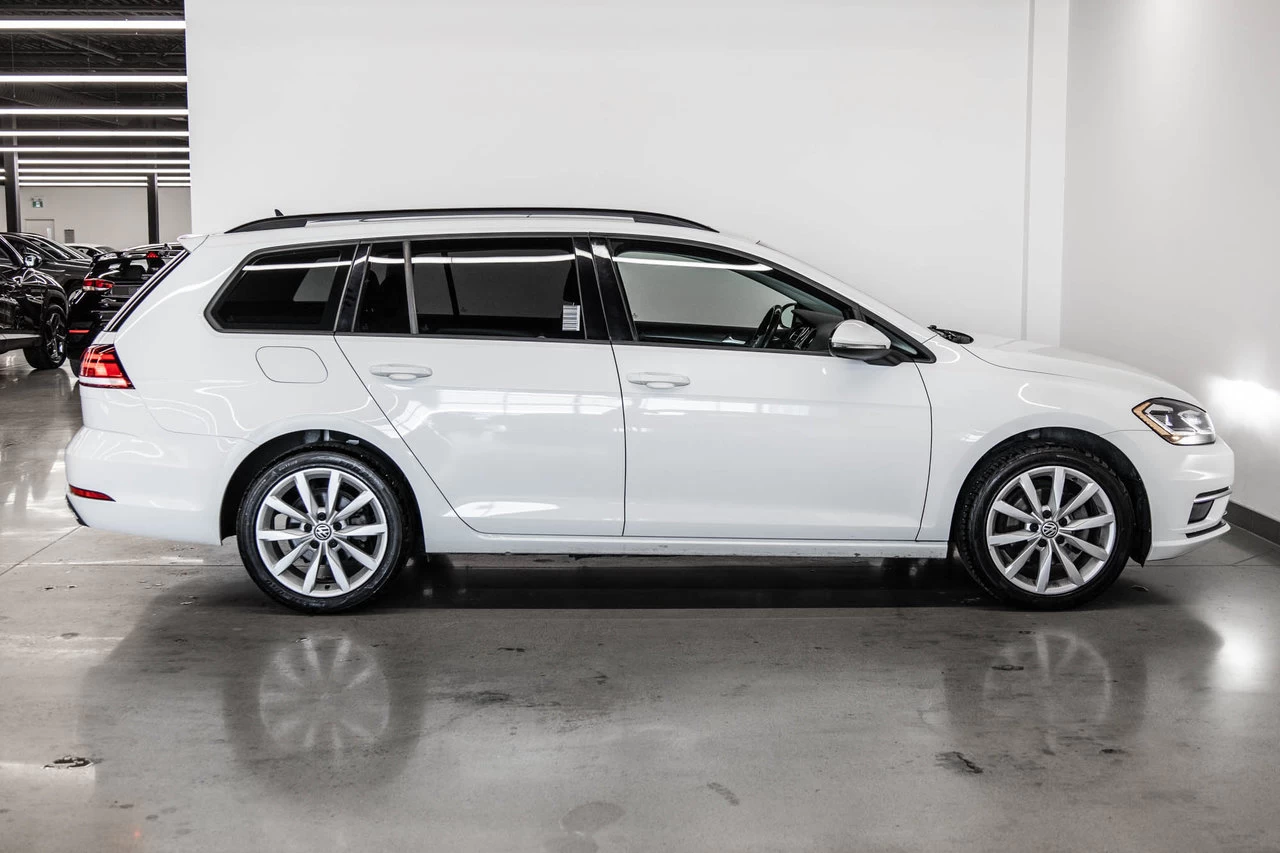 2018 Volkswagen Golf SportWagen Comfortline Main Image