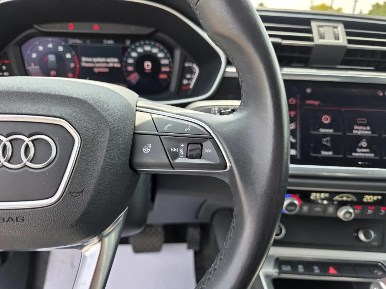2022 Audi Q3 Komfort 40 TFSI quattro Image principale
