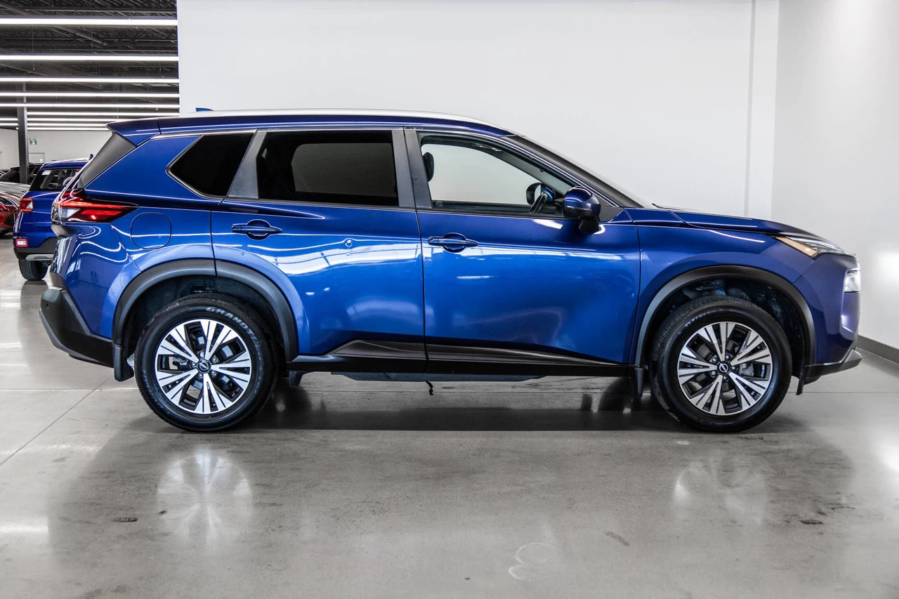 2023 Nissan Rogue Sv Tech Awd Main Image