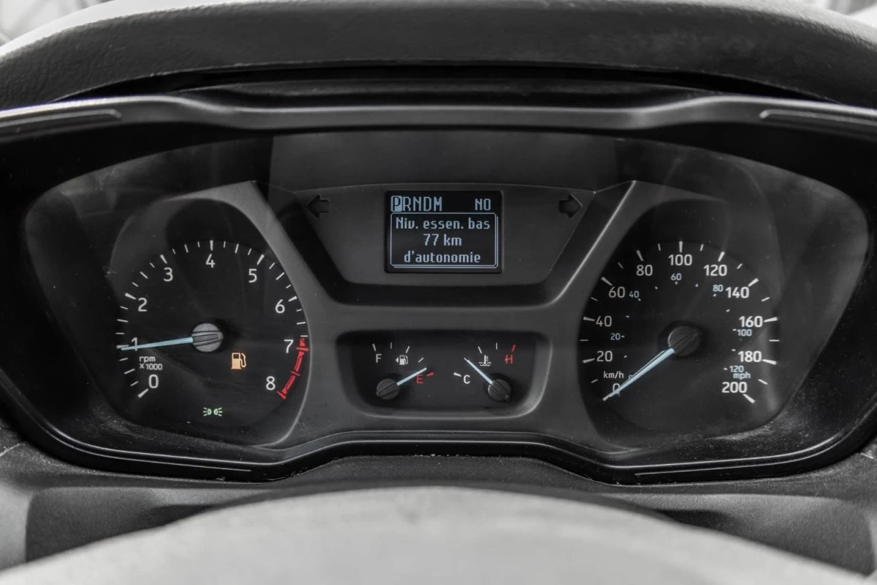 2017 Ford Transit Cargo Van T-250 148" Low Rf - GARANTIE 1 AN Main Image