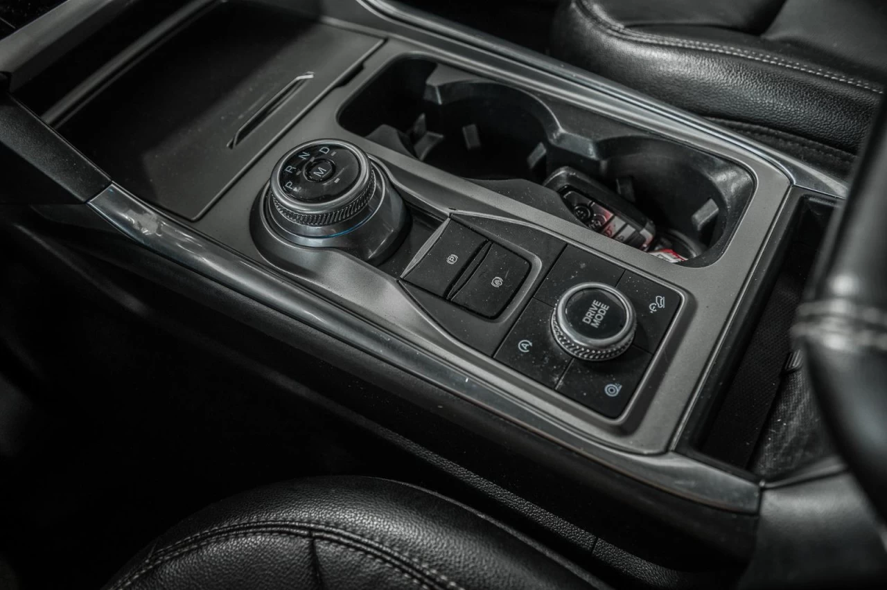 2020 Ford Explorer XLT 4WD+NAVI+TOIT.OUVRANT+CUIR+SIEGES.CHAUFFANTS Image principale