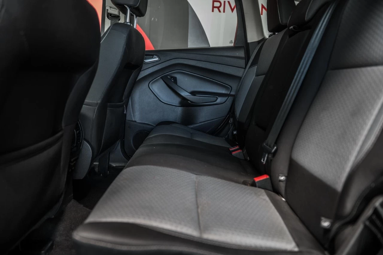 2017 Ford Escape Automatique 4WD SE Main Image