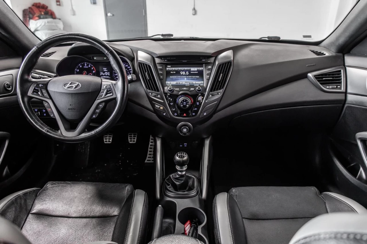 2016 Hyundai Veloster Turbo TOIT.OUVRANT+CUIR+CAM.RECUL+SIEGES.CHAUFF Main Image