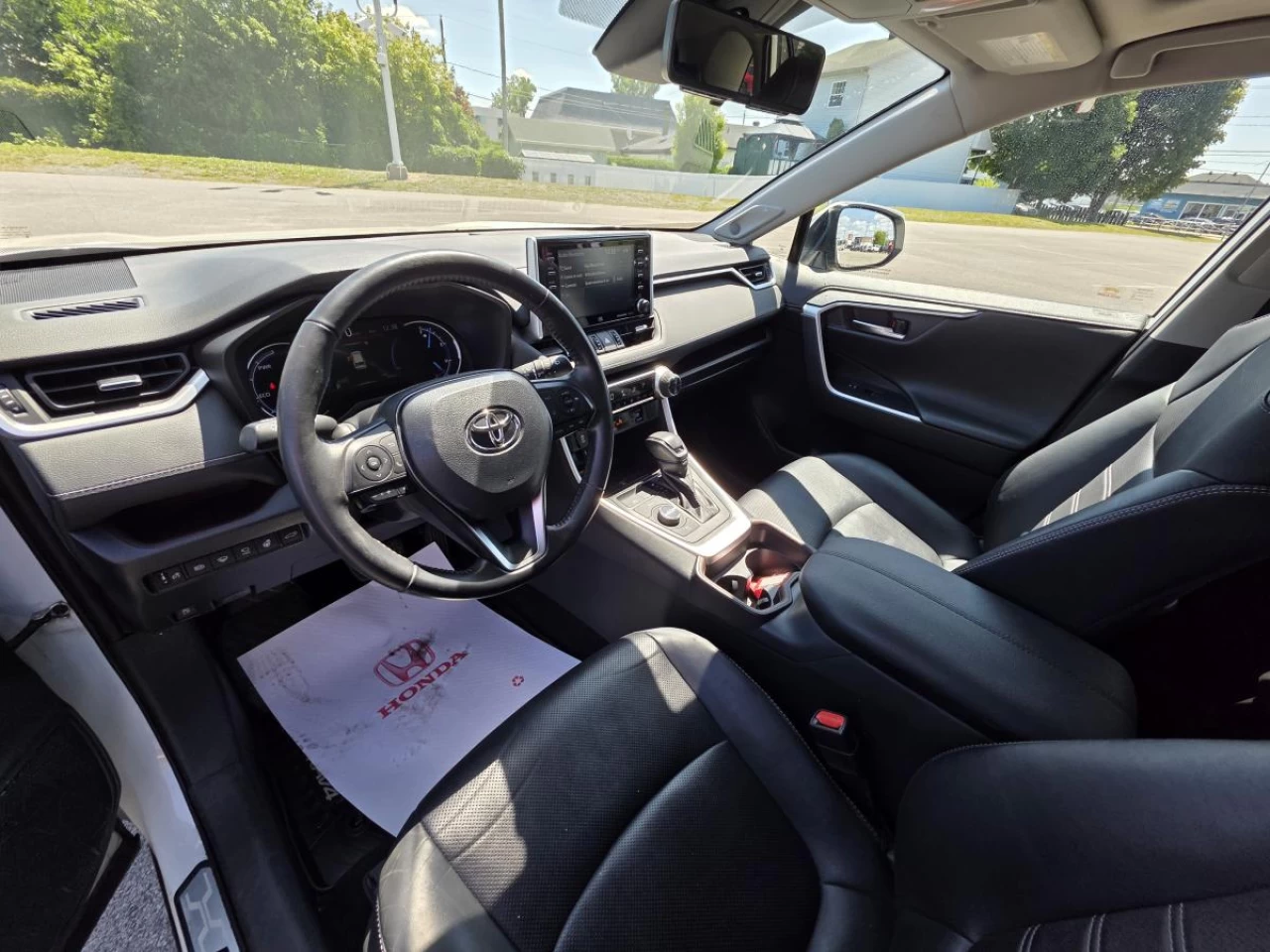2019 Toyota RAV4 AWD Hybrid Limited Image principale