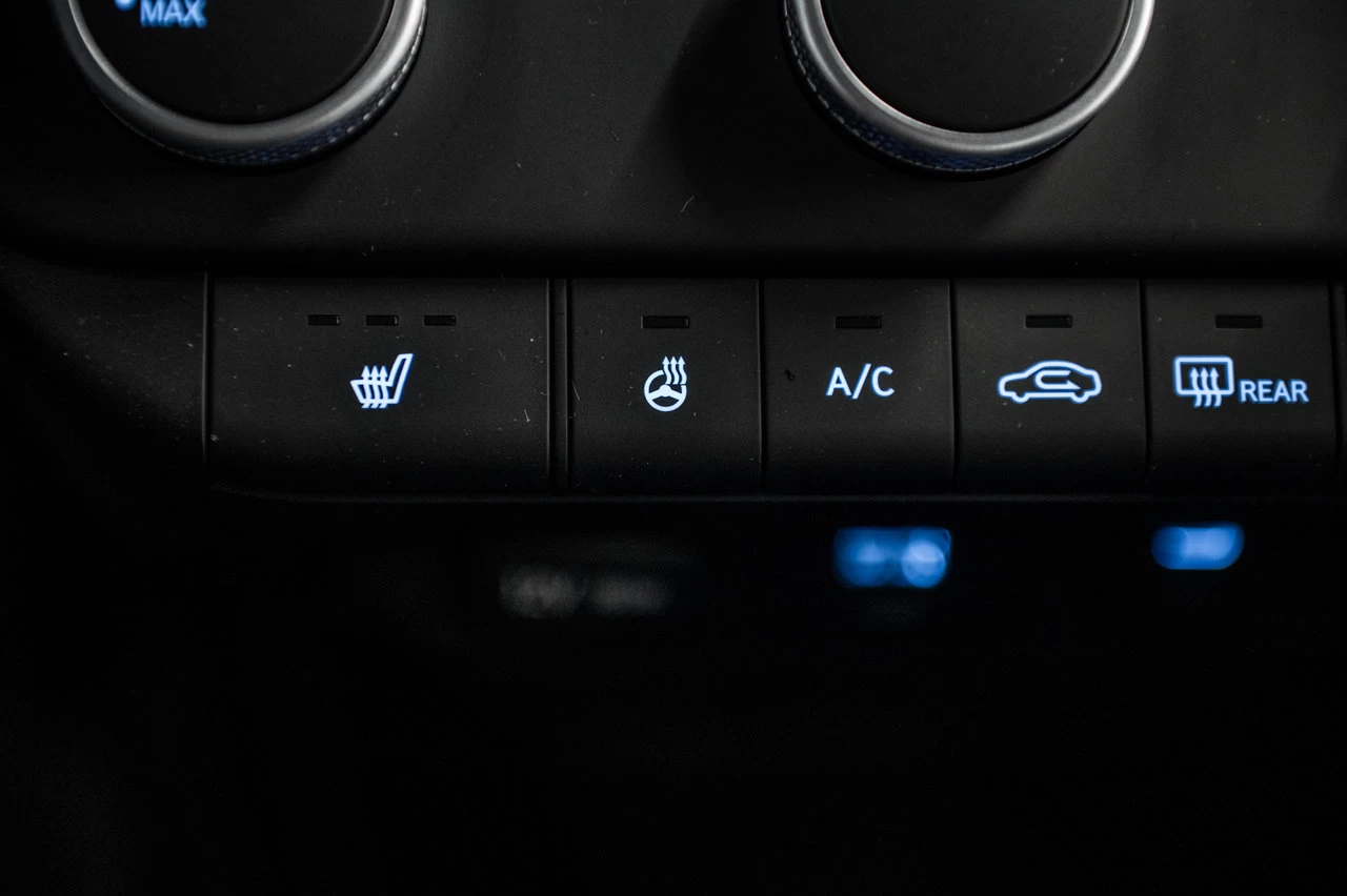 2025 Hyundai Elantra Preferred Main Image