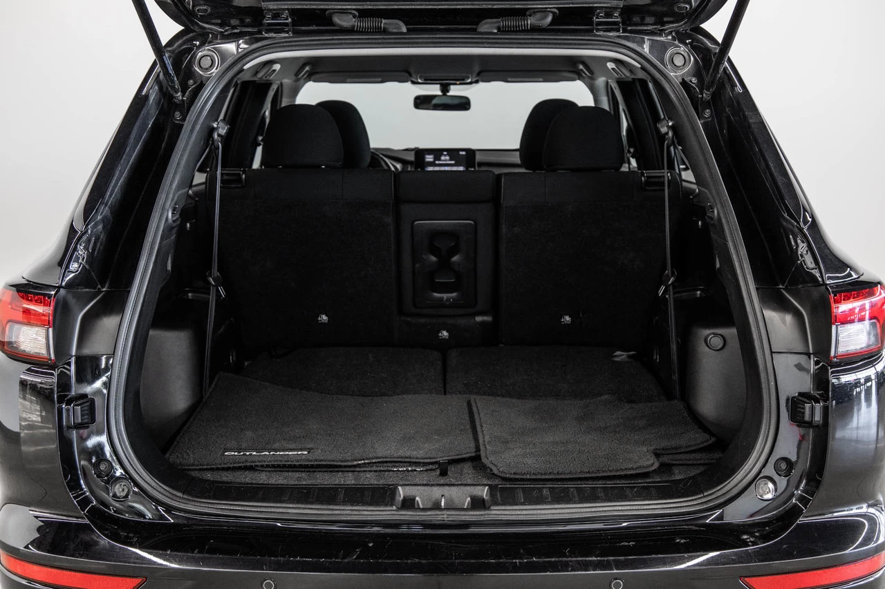2024 Mitsubishi Outlander Es Awd 7pass Image principale