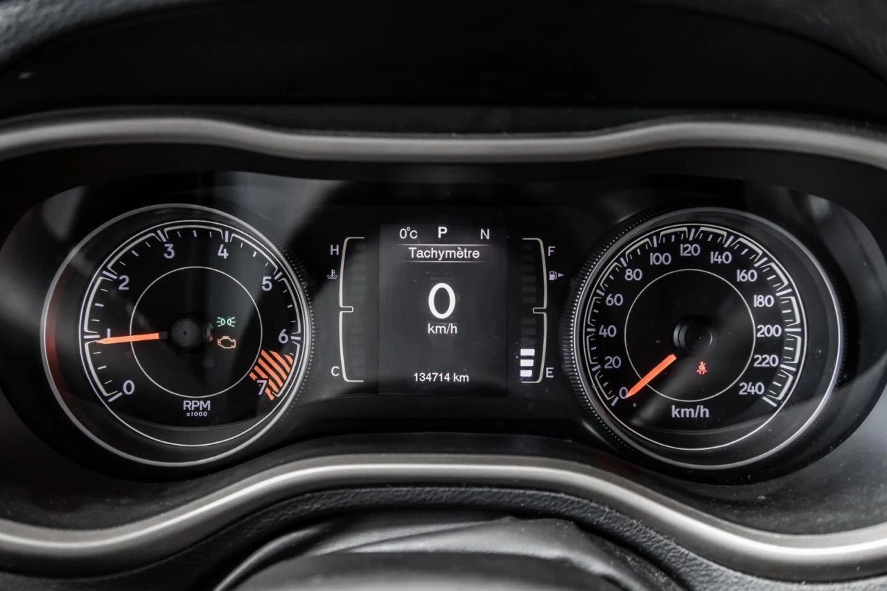 2015 Jeep Cherokee 2x4 Sport Garantie 1 AN Image principale