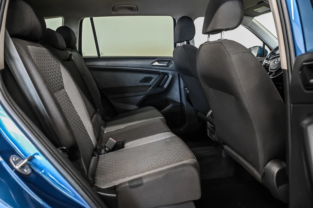 2018 Volkswagen Tiguan Trendline Awd Main Image