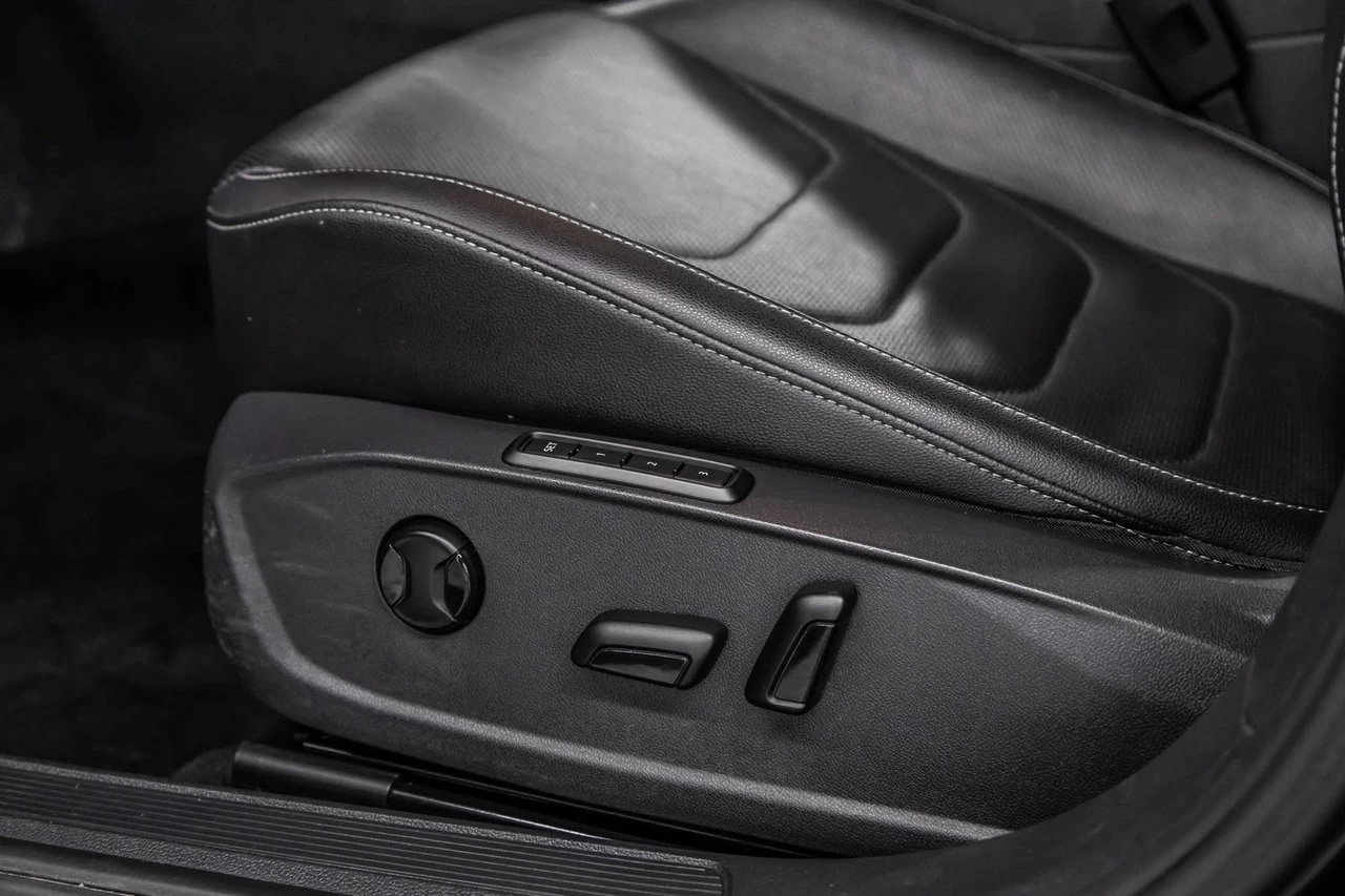 2019 Volkswagen Jetta Execline Main Image