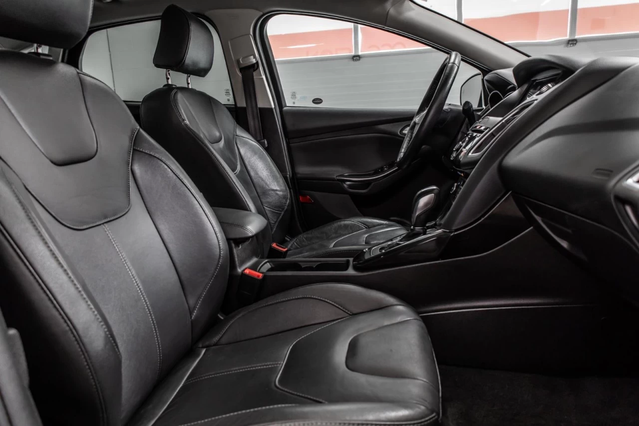 2016 Ford Focus Titanium NAVI+TOIT.OUVRANT+CUIR+CAM.RECUL Image principale