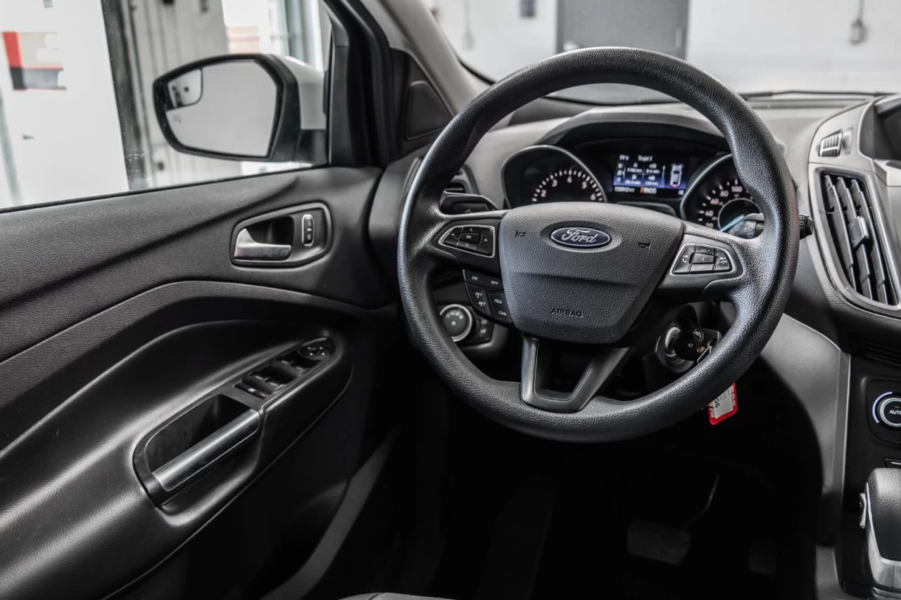 2018 Ford Escape SE 4WD+BLUETOOTH+CAM.RECUL+REG.VITESSE Image principale