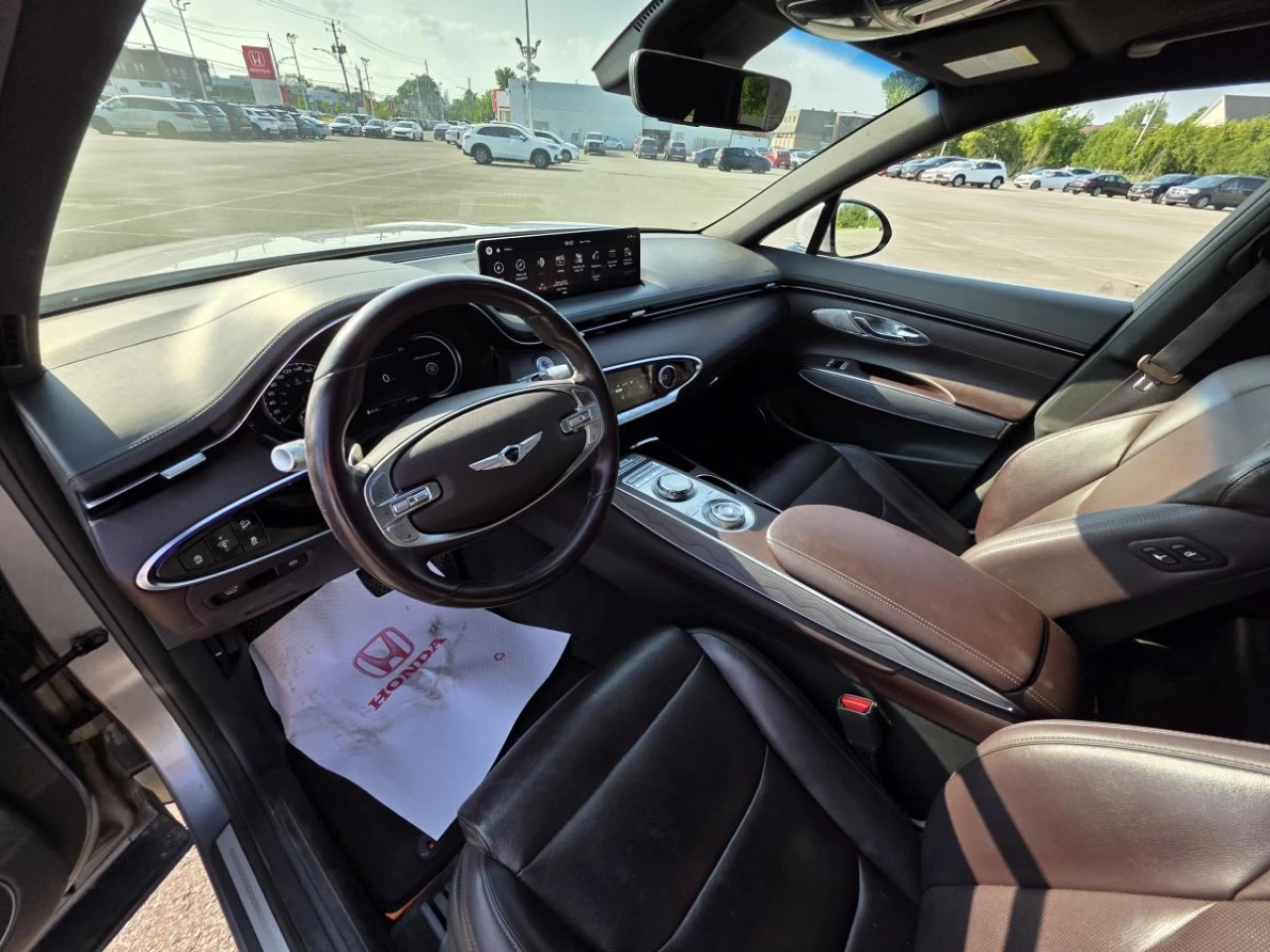 2022 Genesis GV70 2.5T Advanced AWD Main Image