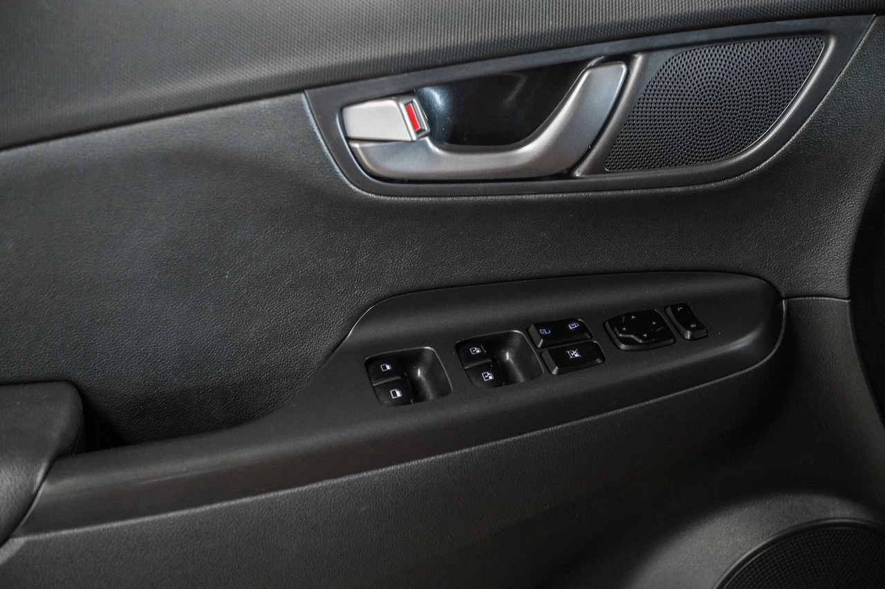 2019 Hyundai Kona Ultimate Awd Main Image