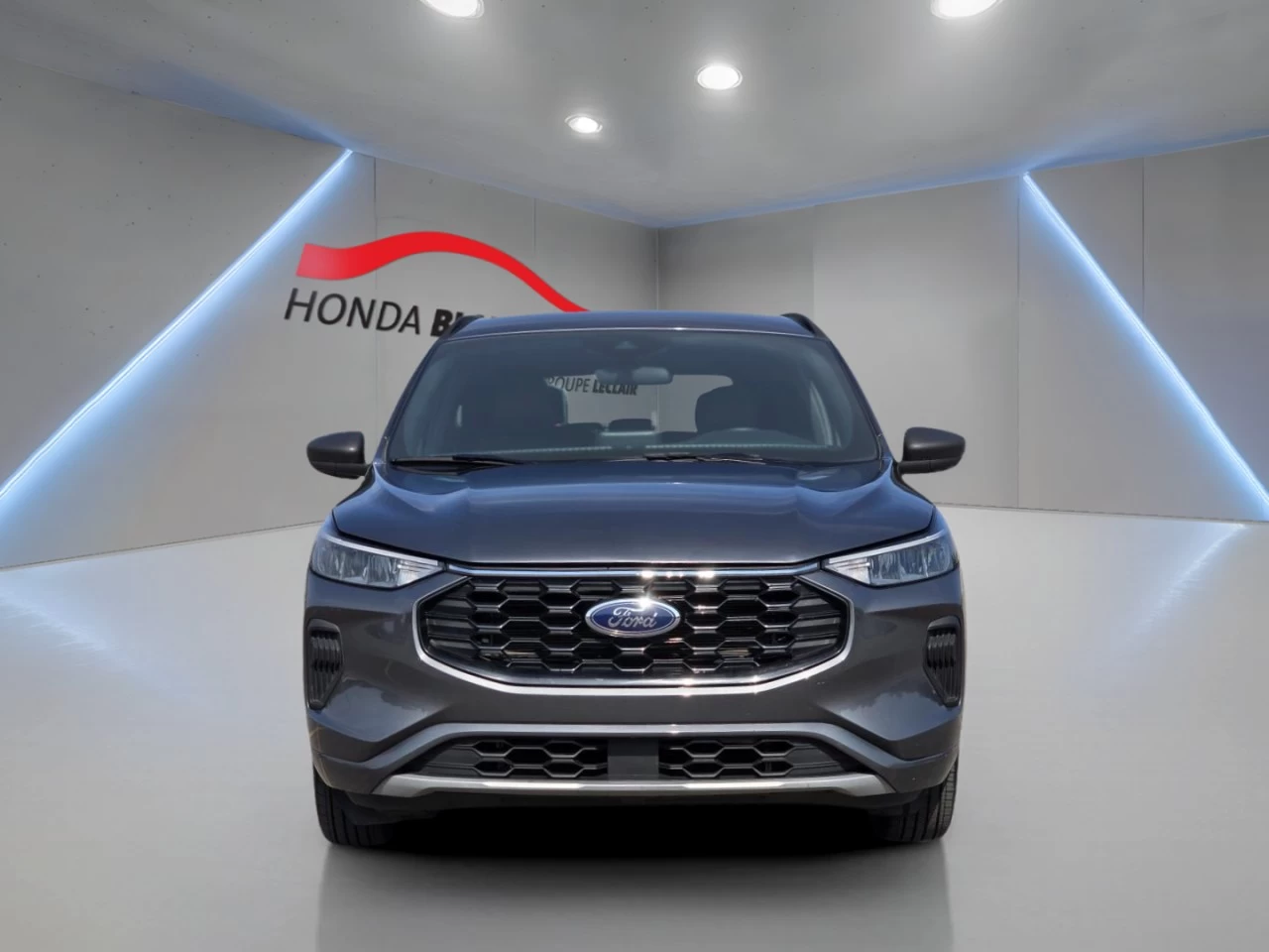2023 Ford Escape ST-Line AWD Main Image