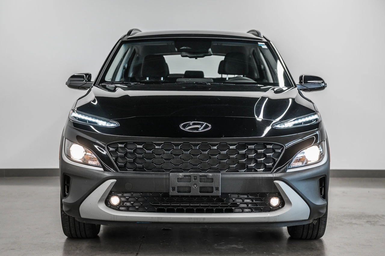 2022 Hyundai Kona Preferred Main Image