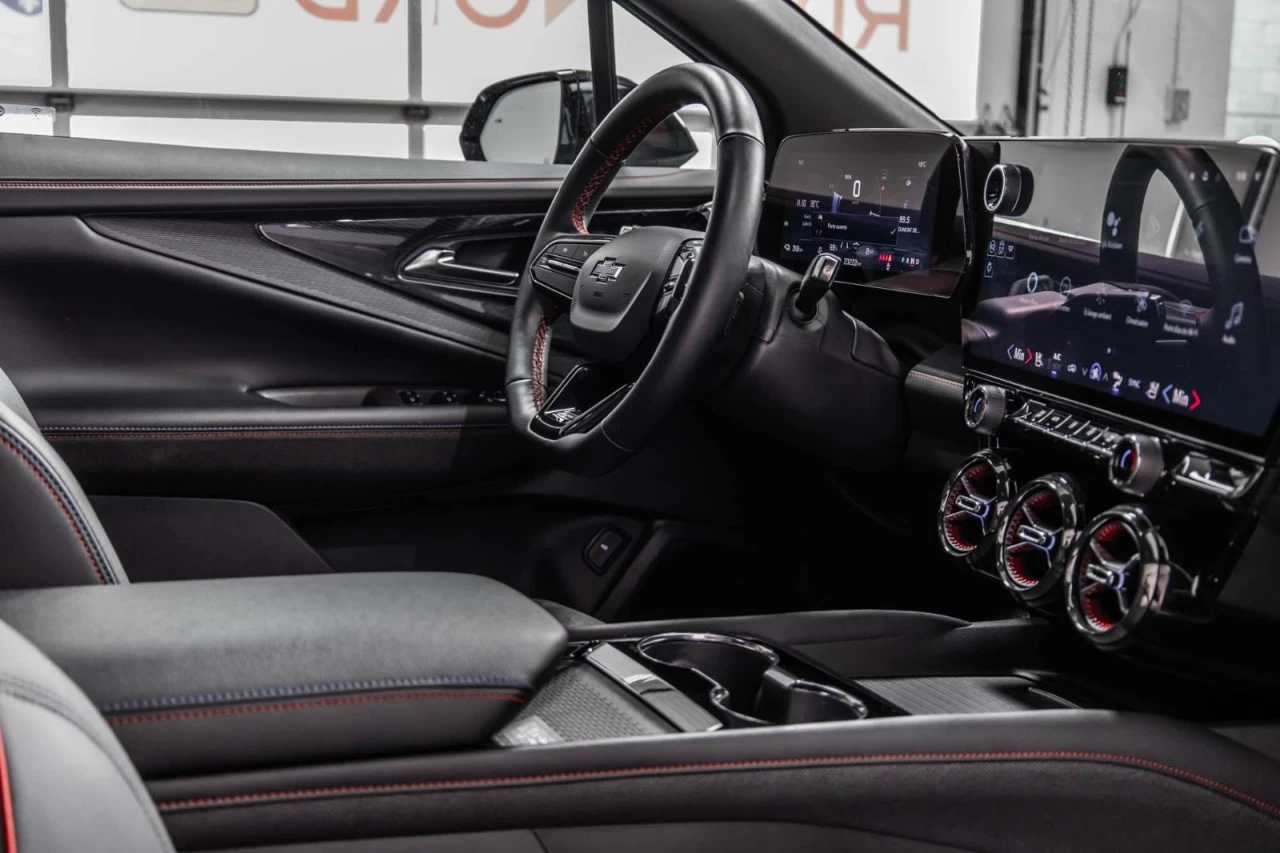 2024 Chevrolet Blazer EV RS AWD+NAVI+VOLANT/SIEGES.CHAUFF+CARPLAY Image principale