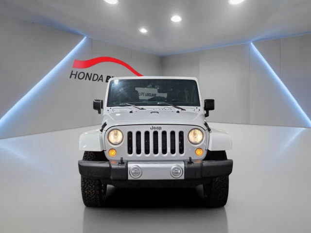 Jeep Wrangler 4WD 4dr Sahara 2015