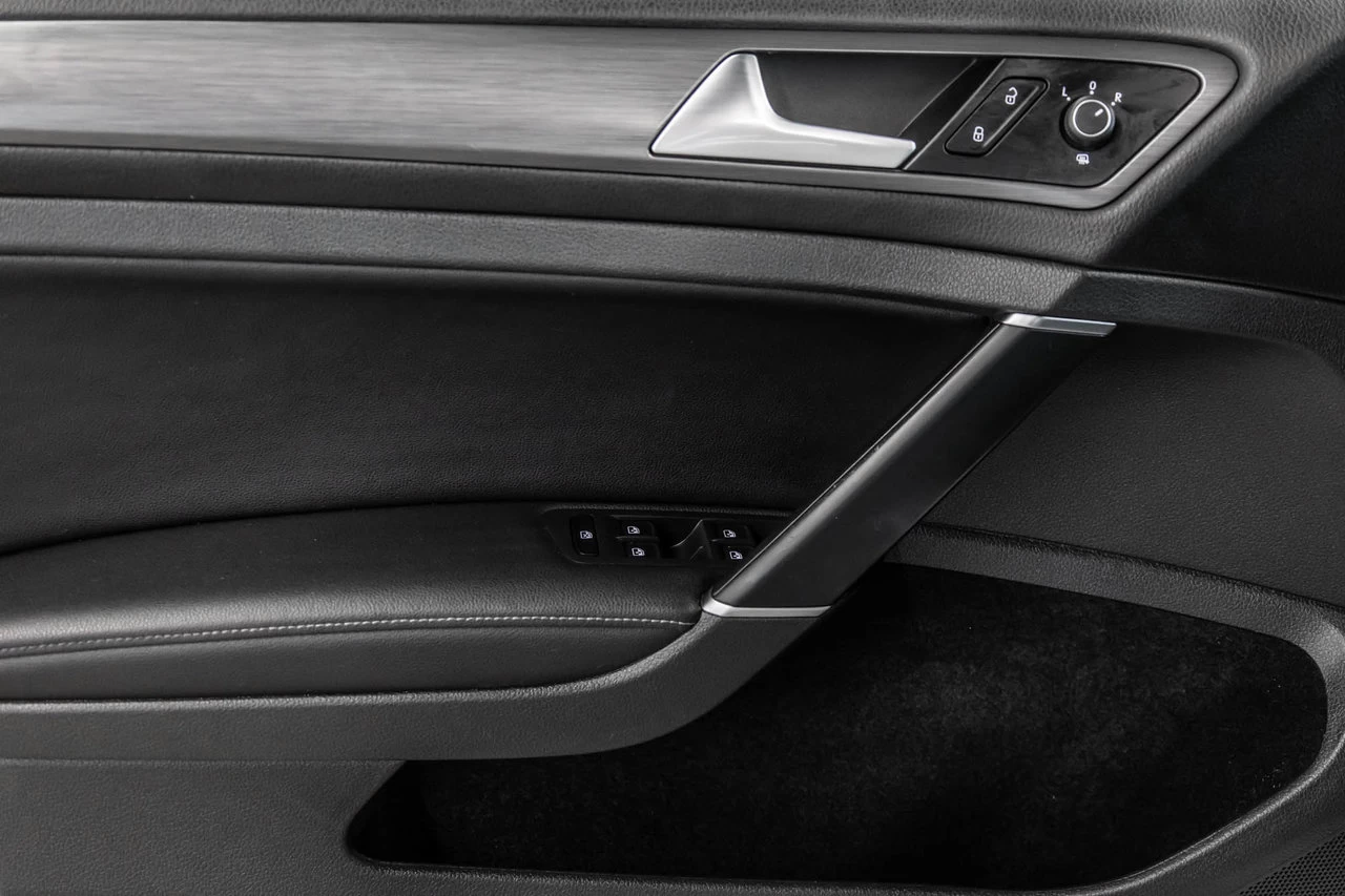 2018 Volkswagen Golf SportWagen Comfortline Main Image