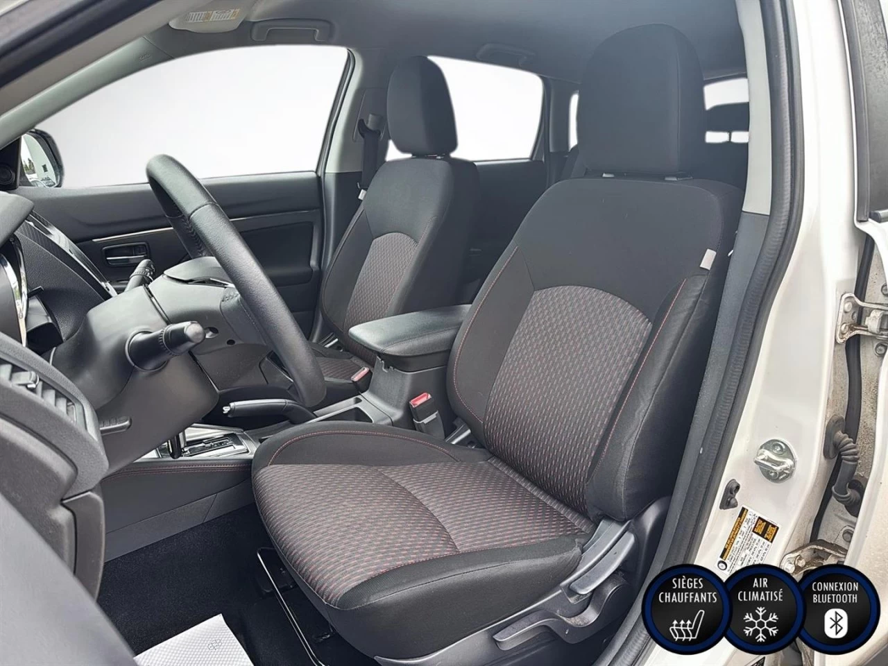2019 Mitsubishi RVR SE AWC+SIEGES.CHAUFF+CAM.RECUL+BLUETOOTH+CARPLAY Image principale