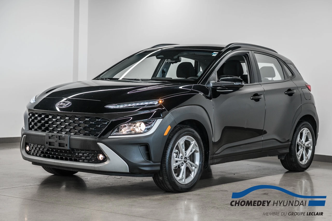 2022 Hyundai Kona Preferred Main Image