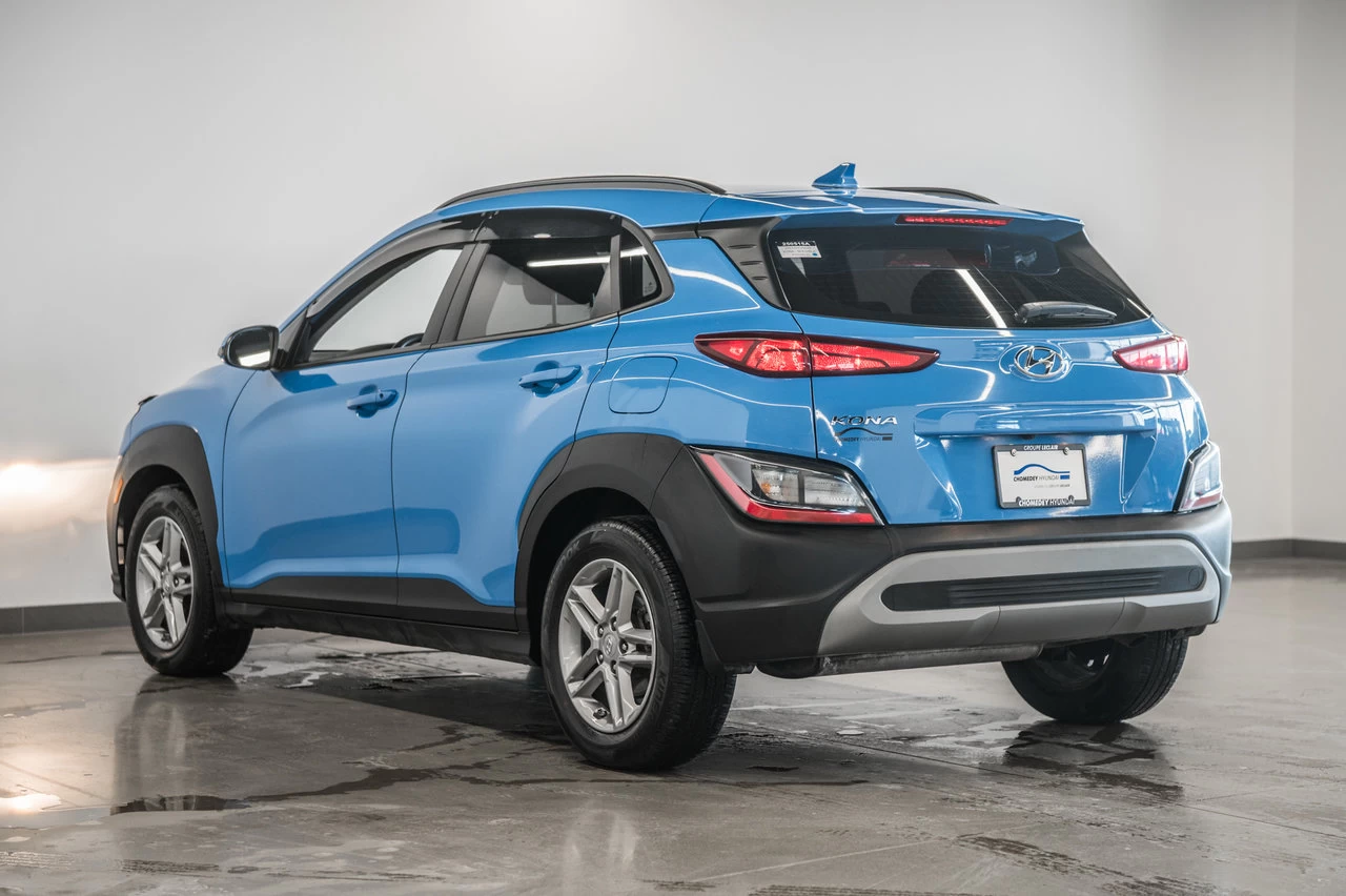 2023 Hyundai Kona Essential Main Image