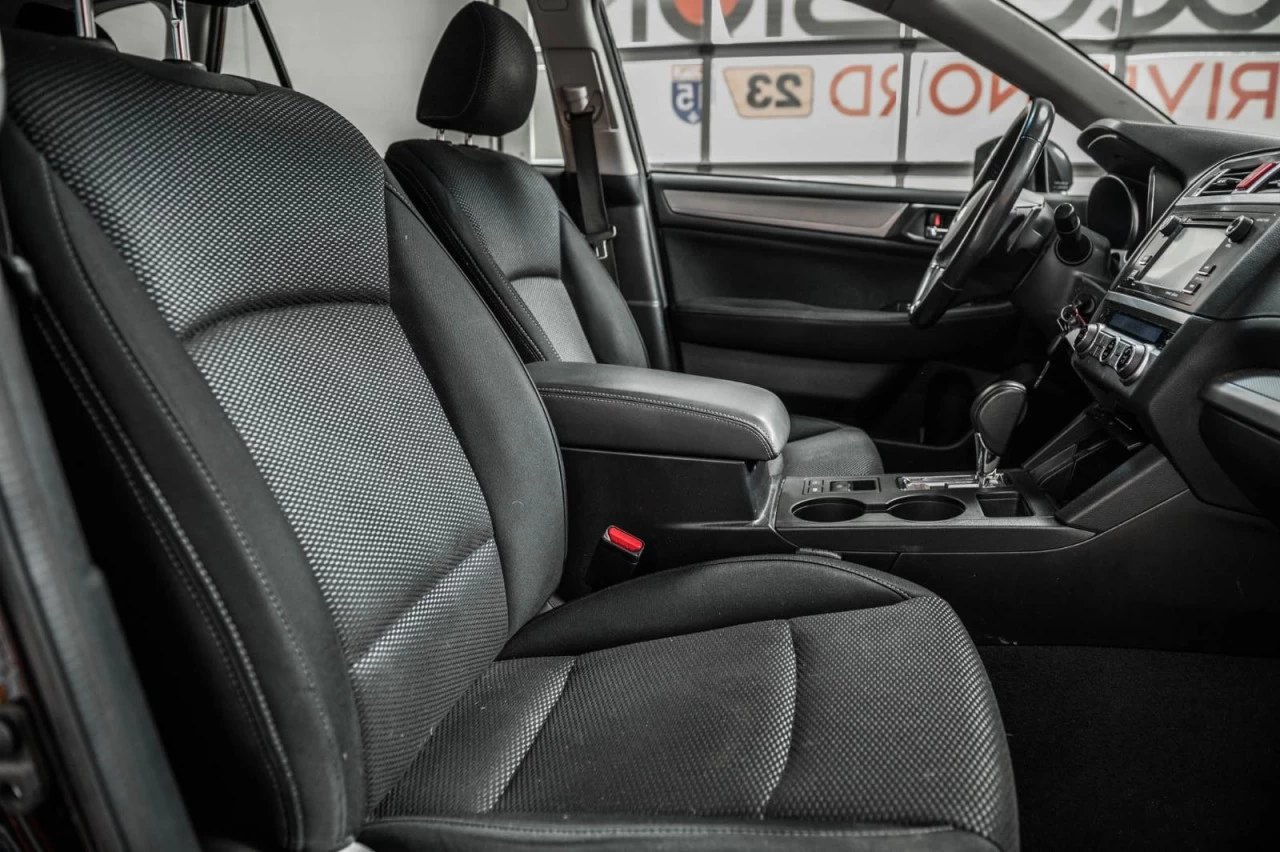2015 Subaru Outback Touring 4 cylindres Garantie 1 AN Image principale