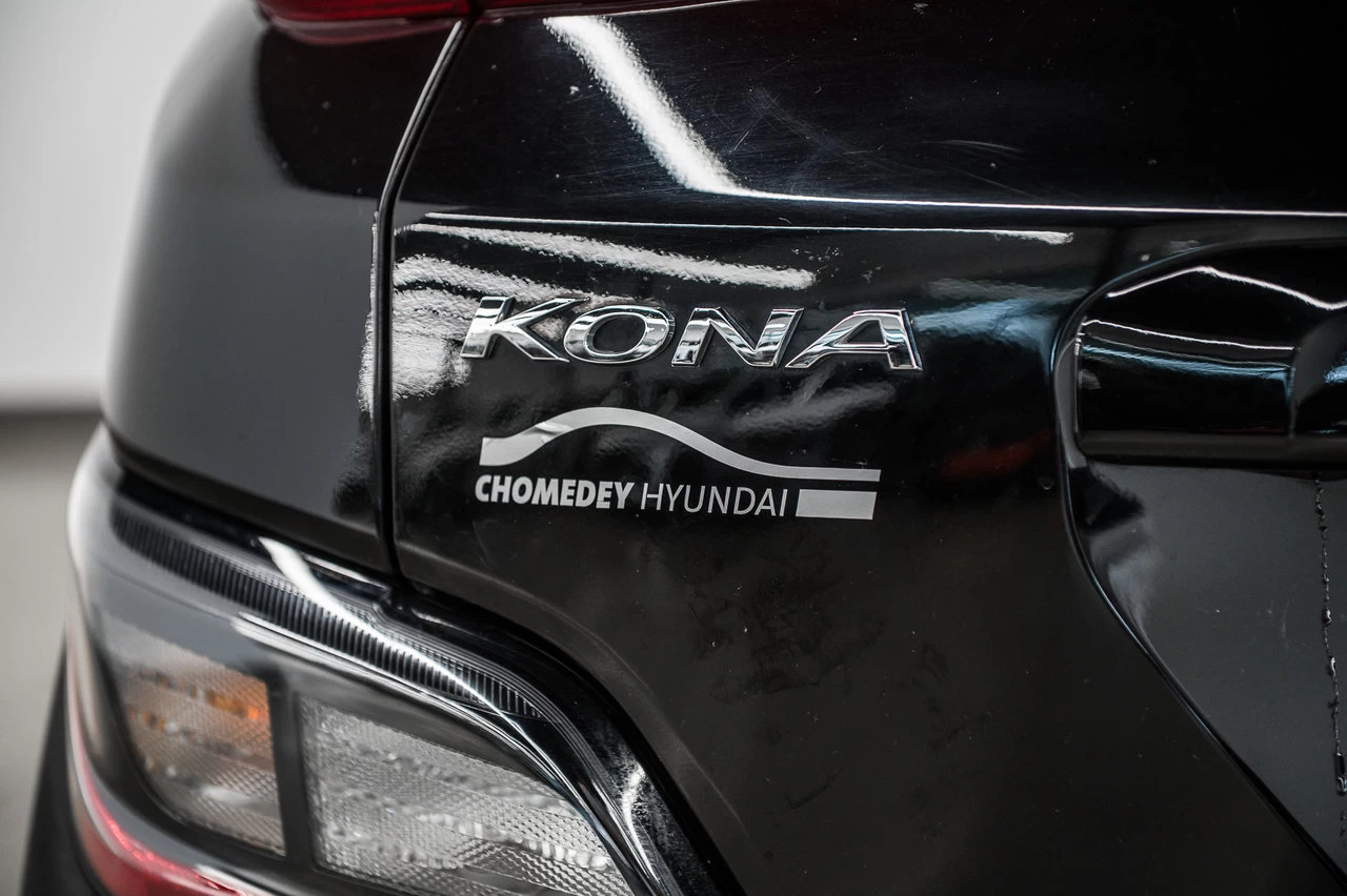 2022 Hyundai Kona Preferred Main Image